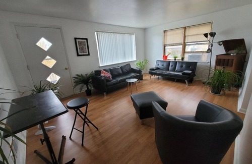 Bay View Apartment | Bayview - MKe's trendiest area