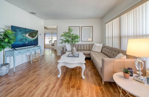 Indian Rocks Beach Cottage | Bayview Place Cottage
