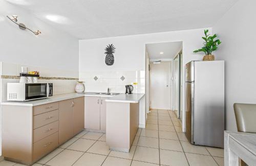 Yeppoon Hotel | Bayview Tower