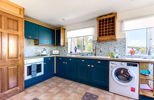 Polzeath Cottage | Baywatch Sands