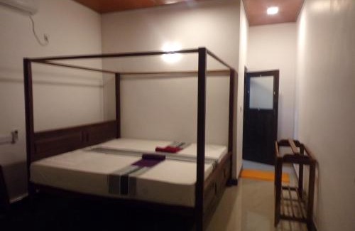 Pottuvil Division 2 Hotel | Baywings Rooms
