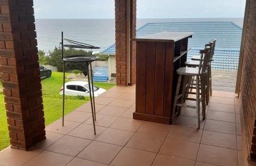 Umdoni Apartment | Bazley High Rocks Top Cottage