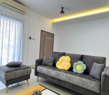 Asam Kumbang House | BBF Cozy Hub