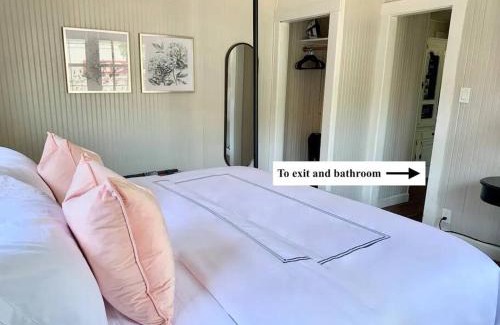 Jacksonville Beach Apartment | Be A Nomad - Fig Tree - Lower Unit