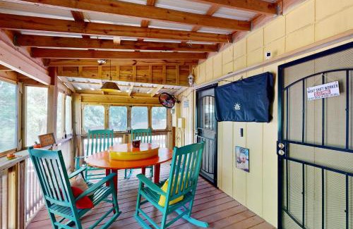 Pass Christian House | Bea's Fish Camp In The Pass