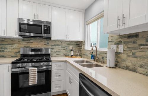 Central Mission Beach House | Beach-2-Bay 1br - Mission Beach - AC - Shops