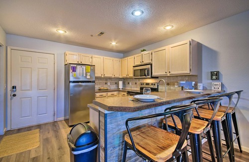 Osage Beach Condo | Beach Access※ Boat slip※pool access※ high speed internet ※Lakefront/Balcony