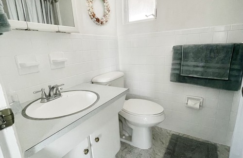 Redington Shores Cottage | Beach Ave Escape Unit B - Just steps from the Beach!