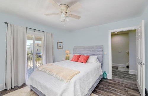Surf City House | Beach Bliss- 4BR - Beach Access - Kayak - WI-FI home