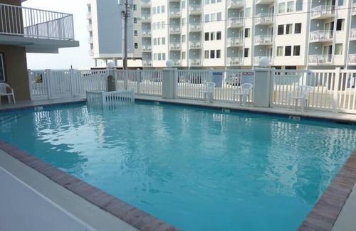Wildwood Crest Condo | Beach Block Condo with Pool in Beautiful Wildwood Crest!
