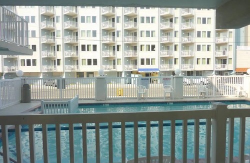 Wildwood Crest Condo | Beach Block Condo with Pool in Beautiful Wildwood Crest!