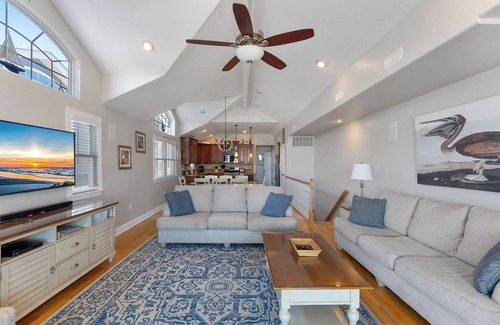 Sea Isle City House | BEACH BLOCK +Ocean Views! Weekend at Bernie's-5BR/3.5BA, Parking, Prime Location