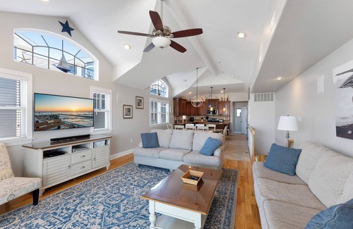 Sea Isle City House | BEACH BLOCK +Ocean Views! Weekend at Bernie's-5BR/3.5BA, Parking, Prime Location