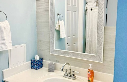 Sunset Beach Apartment | Beach Bungalow by Coastal Concierge