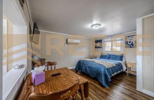 Lake Ozark House | Beach Cabin #2