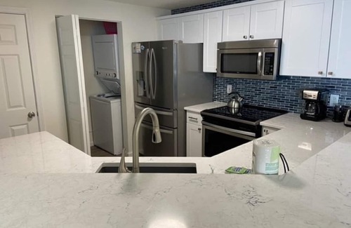 Fort Morgan Condo | Beach Club A1202 - Direct Gulf View, King/Full/Twin/Twin Bunk Sofa Sleeper