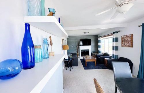 Oscoda House | Beach Club of Oscoda Beach House on Lake Huron