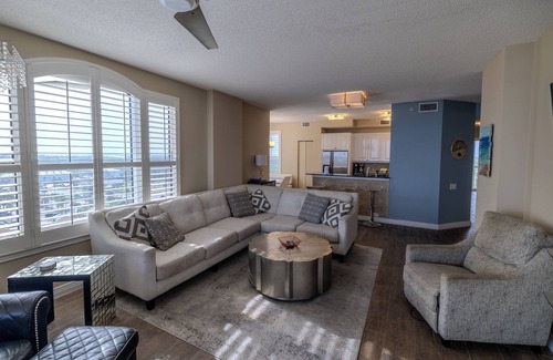 Ono Island Condo | Beach Colony East 9D gulf front with large balcony!
