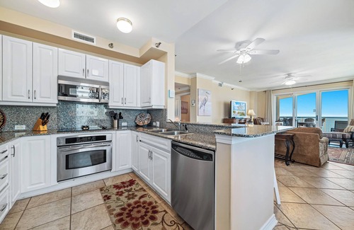 Ono Island Condo | Beach Colony Tower Penthouse 18D | Resort Amenities | Beach Getaways