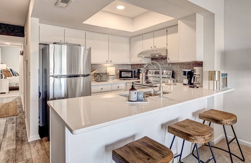 Surf City Condo | Beach condo with amazing views, beach access, & pool - close to town