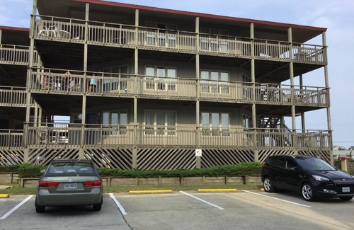 Kill Devil Hills House | Beach Front Condo @ Outer Banks Beach Club, 3 Pools, closest to beach, & shops