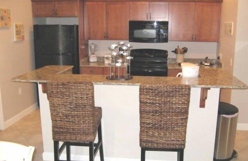 Pensacola Beach House | Beach Front Condo on the Gulf of Mexico. 2B/2B, Gated Community. Garage parking