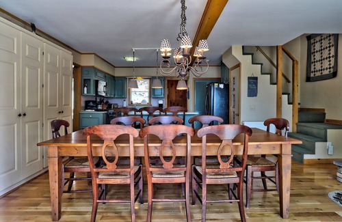 Rangeley Plantation House | Beach Front Retreat - Private home on Mooselookmeguntic Lake