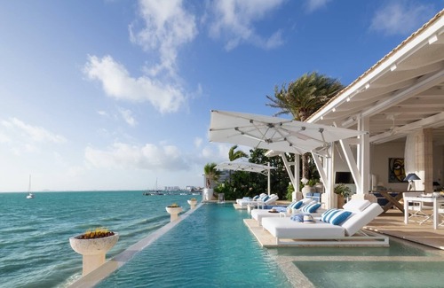 Puerto Juarez Villa | Beach Front Villa with Spectacular Ocean View