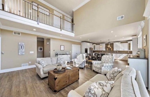 Manahawkin House | Beach Haven West Gem With Views of the Bay