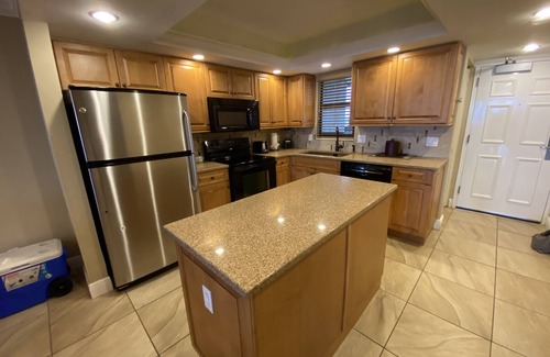 Marco Island Condo | Beach Heaven, Eagles Nest Resort, Marco Island, steps to beach! Beautiful Views!