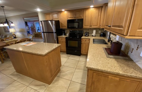 Marco Island Condo | Beach Heaven, Eagles Nest Resort, Marco Island, steps to beach! Beautiful Views!