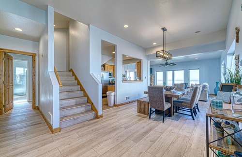 Gold Beach House | Beach House 101 | Oceanfront Beach House W/Spa and Arcade