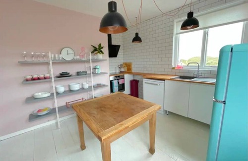 Holywell House | Beach House, Holywell Bay