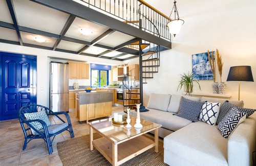 Agia House | Beach House Kalamaki, steps away from the beach