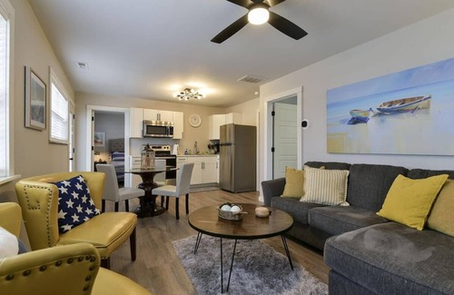 Kimberling City House | Beach House - Lake Views!