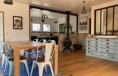 Larmor-Plage House | Beach house within walking distance of town, ideal for families