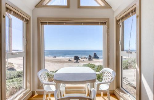 Bandon Apartment | Beach Loop Condo #1 - North Unit