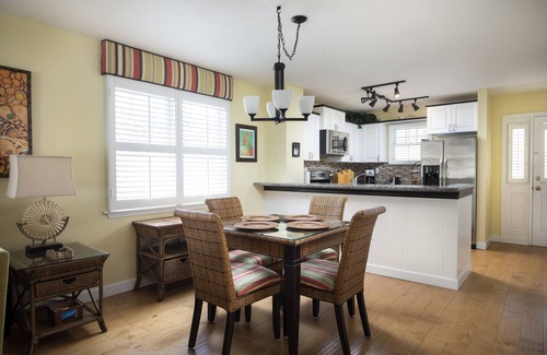 Truman Annex House | Beach Paradise in the Keys! Location! Location! 2 Blocks to Duval St