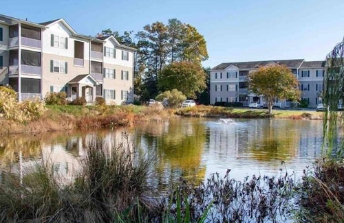 Rehoboth Beach Condo | Beach Perfect Getaway · 1st Floor 2BR/2BA | Pool | Quiet & Convenient