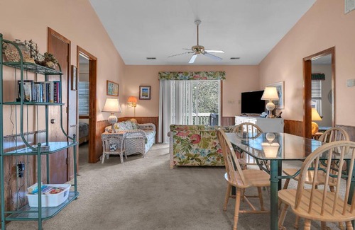 Long Beach House | Beach Power by Oak Island Accommodations