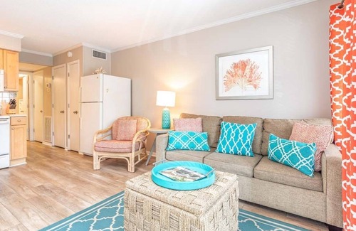 Tybee Island Condo | Beach Racquet A126 | Steps to the Beach + Pool!