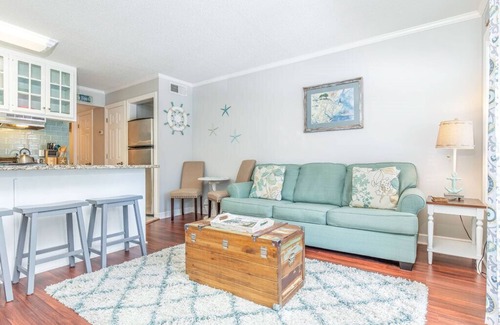 Tybee Island Condo | Beach Racquet A127 | Steps to the Beach + Pool!