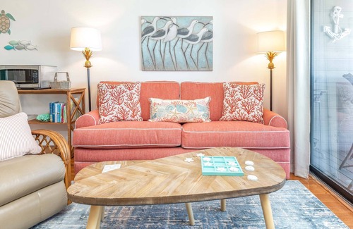 Tybee Island Condo | Beach Racquet A313 | Community Pool + Beach Access
