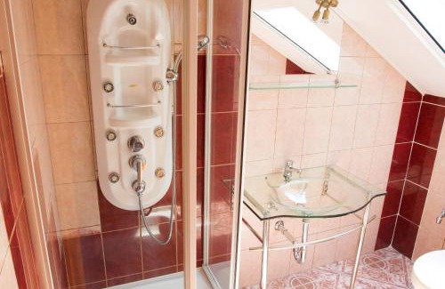 Balatonszemes Hotel | Beach Resident