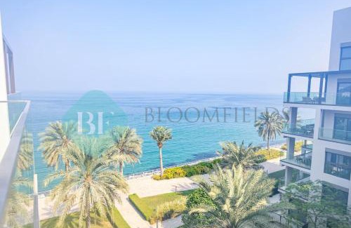 Al-Fujairah Apartment | Beach Resort Address Luxury 2BR with Maid Sea View