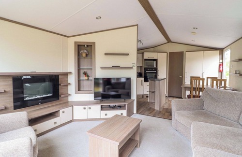 Dyffryn Ardudwy Cottage | BEACH RETREAT E19 DYFFRYN SEASIDE ESTATE in Dyffryn Ardudwy