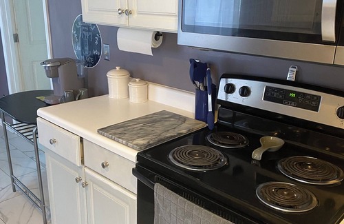 Myrtle Grove House | Beach Time 3 Miles from Carolina Beach. Pet Friendly 3 Bedroom Home with AC WIFi