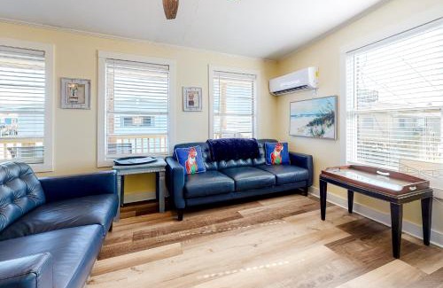 Galveston House | Beach to Bay Getaway