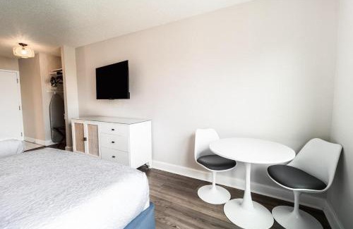 Litchfield by the Sea Apartment | Beach Vibes with Great Amenities on the 2nd Floor