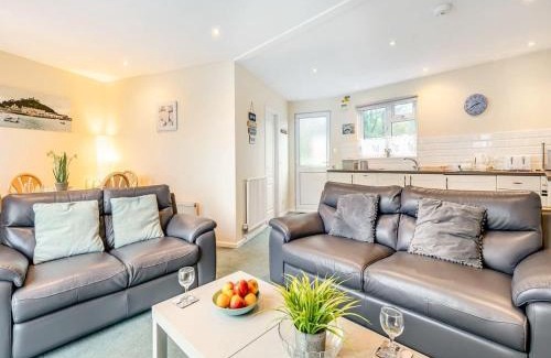 Seaton House | Beach View - Mount Brioni